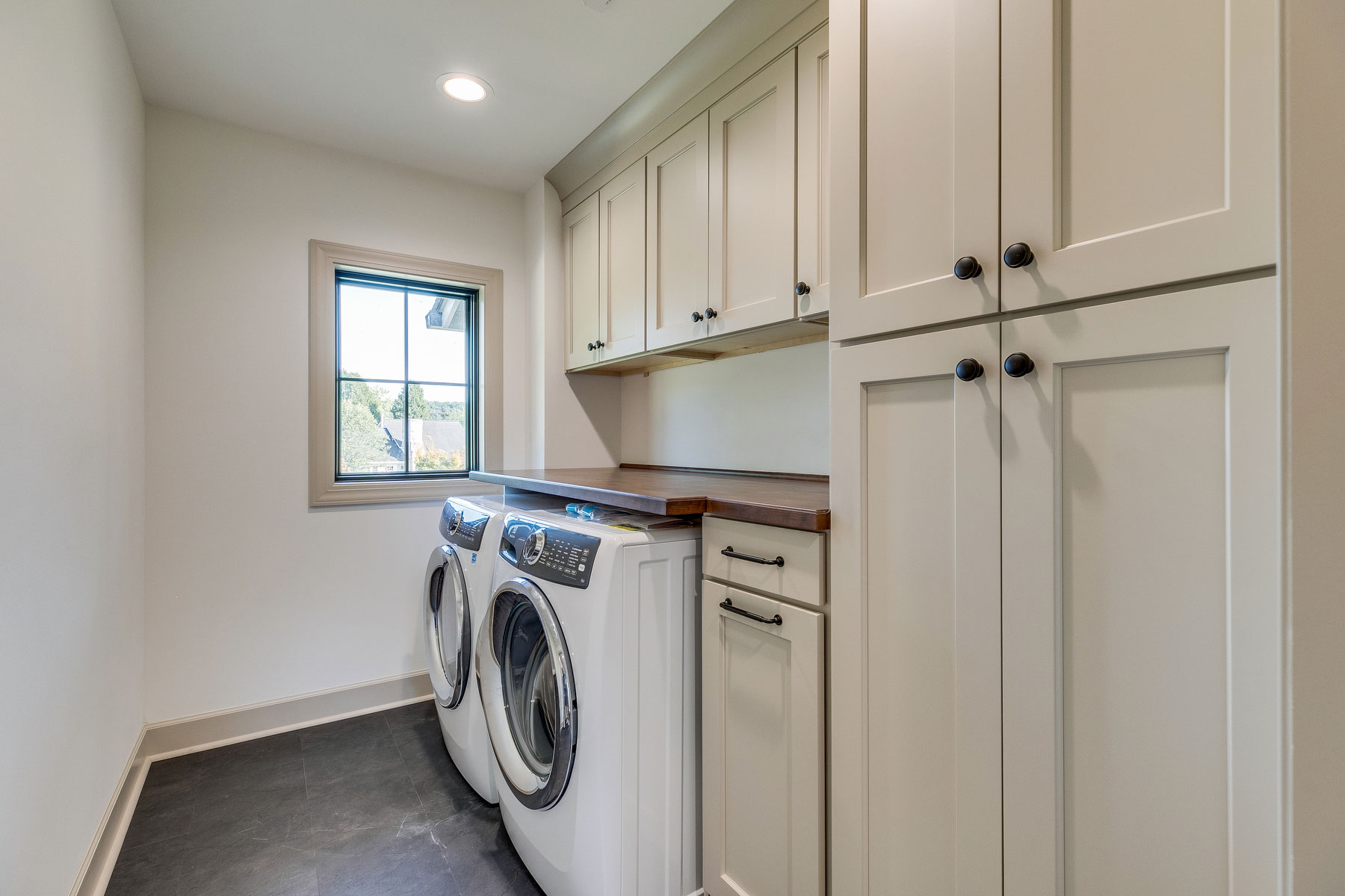 trumark construction custom home mountain view circle laundry