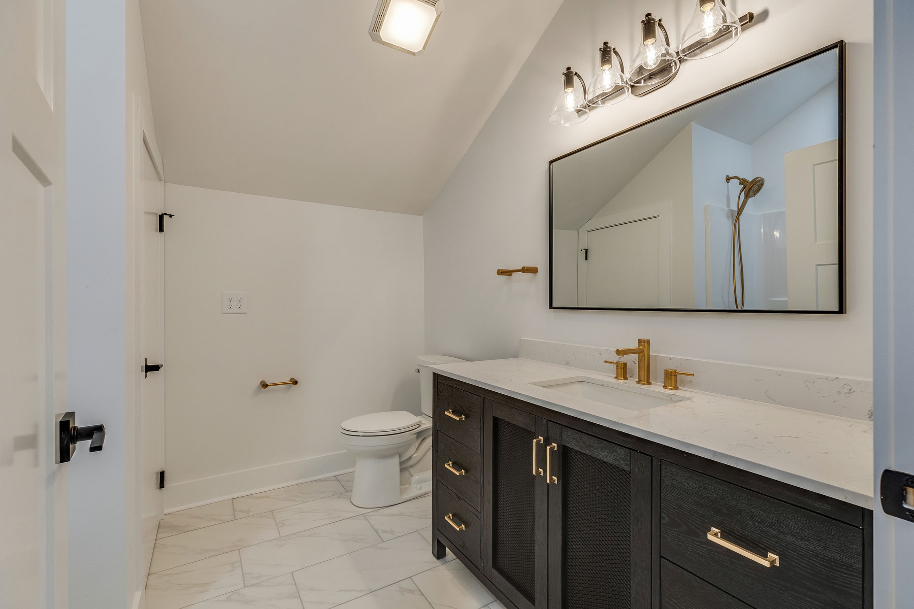 trumark construction custom home rock springs bathroom